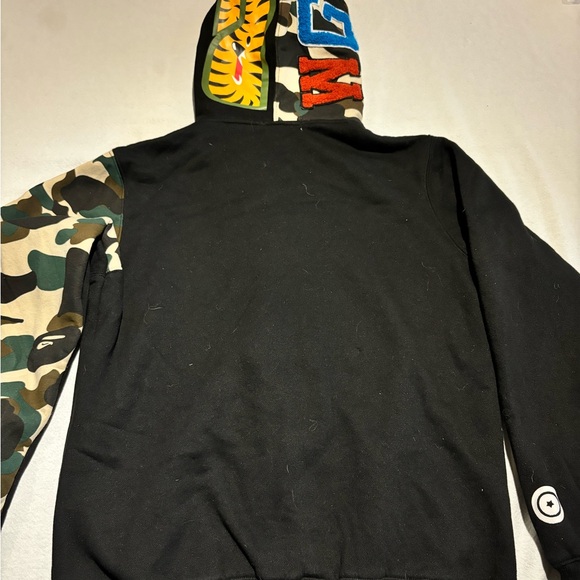 BAPE Shark Full zipp upp hoodie (black) - Picture 2 of 5